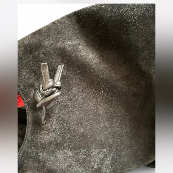 Genuine Leather Suede Fringe Floral Embroidery Shoulder Bag / Bucket Bag - Picture 7 of 8